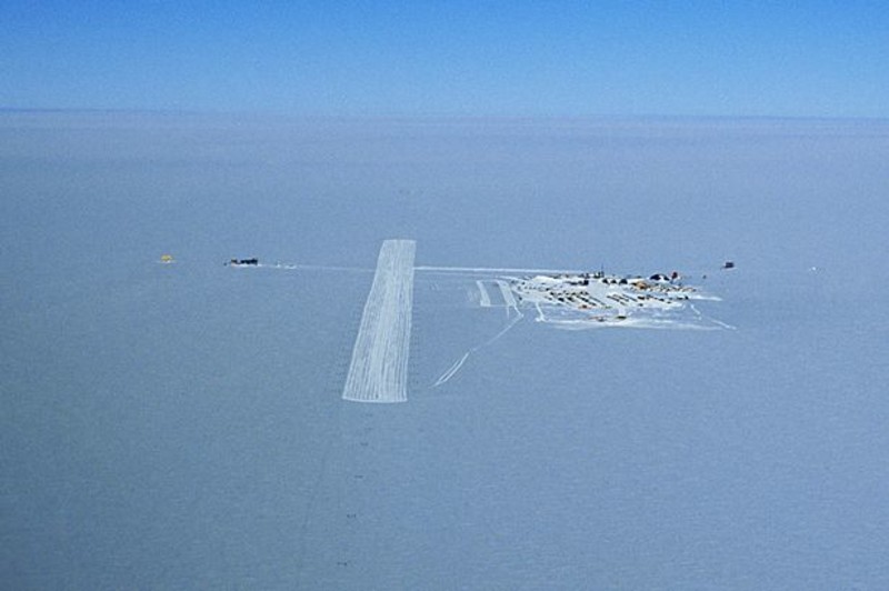 Аэропорт в антарктиде